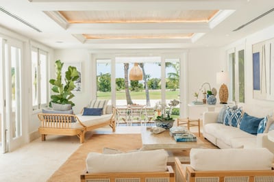 Luxury Villa Photo #15