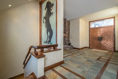 Luxury Villa Photo #3
