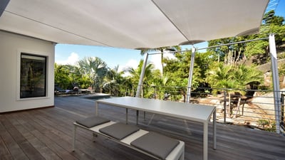 Luxury Villa Photo #10
