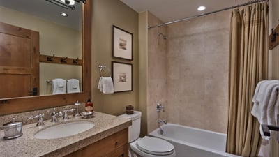 King bunk bathroom