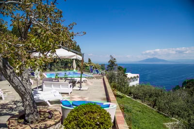Luxury Villa Photo #7