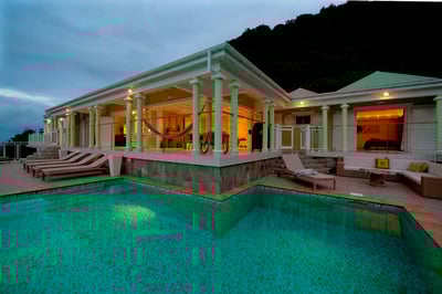 Luxury Villa Photo #5