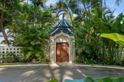 Luxury Villa Photo #46