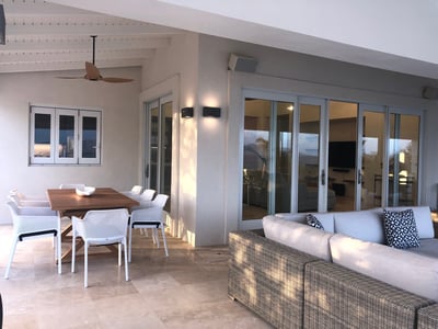 Luxury Villa Photo #37
