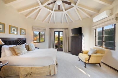 Luxury Villa Photo #41