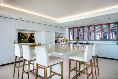 Luxury Villa Photo #16