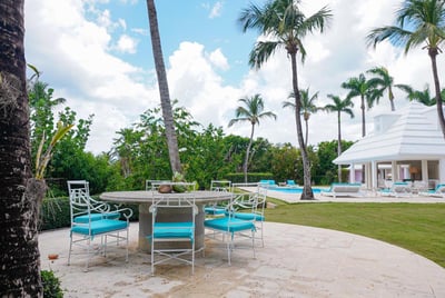 Luxury Villa Photo #4