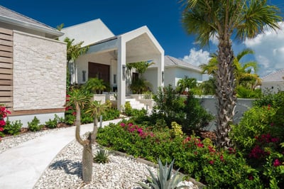 Luxury Villa Photo #18
