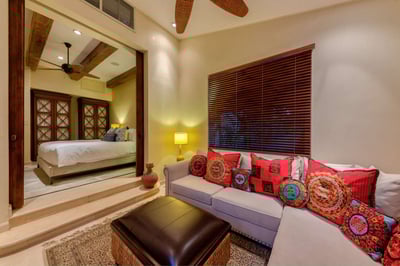 Luxury Villa Photo #52