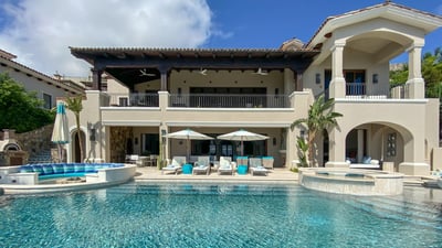 Luxury Villa Photo #2