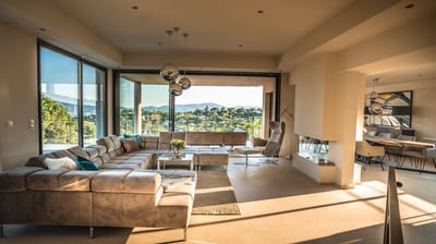 Luxury Villa Photo #13