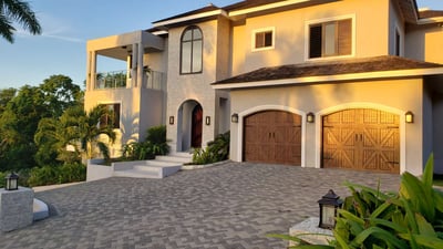 Luxury Villa Photo #8
