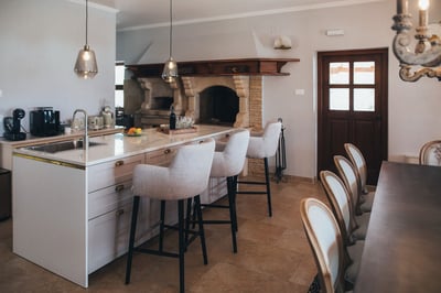 Luxury Villa Photo #25
