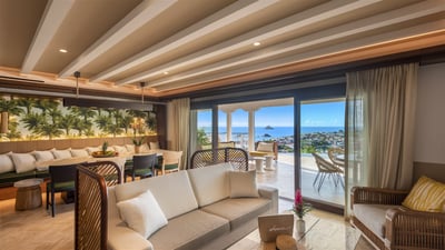 Luxury Villa Photo #10