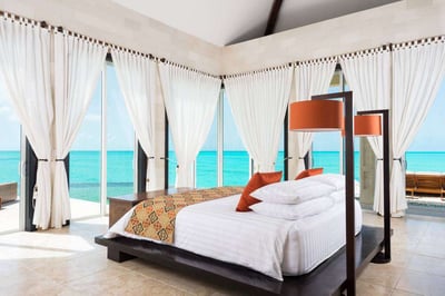 Luxury Villa Photo #9