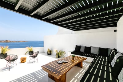 Luxury Villa Photo #9