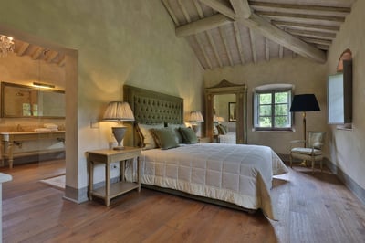 Luxury Villa Photo #31