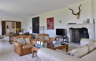 Luxury Villa Photo #18
