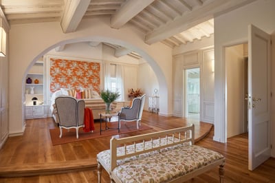 Luxury Villa Photo #28