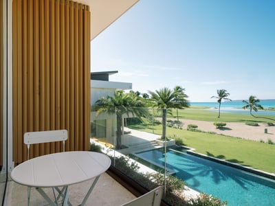Large luxury villa with full staff and ocean views