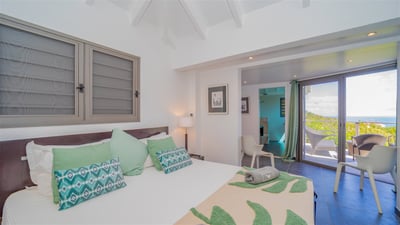 Luxury Villa Photo #36