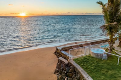 Luxury Villa Photo #3