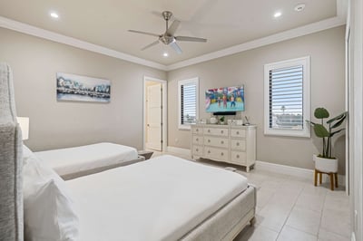 Luxury Villa Photo #76