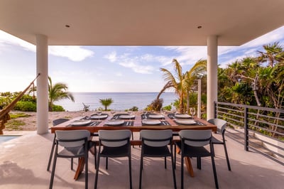 Luxury Villa Photo #14