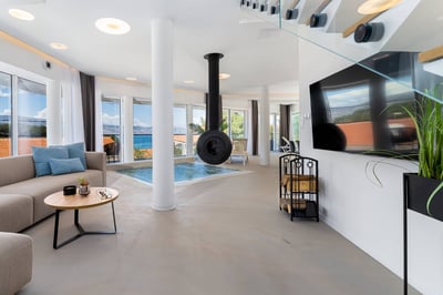 Luxury Villa Photo #41