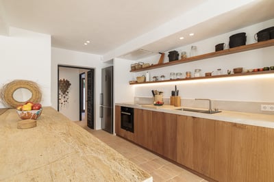 Luxury Villa Photo #24