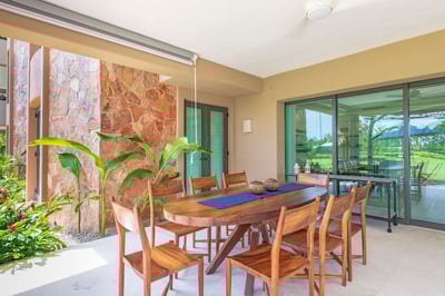 Luxury Villa Photo #9