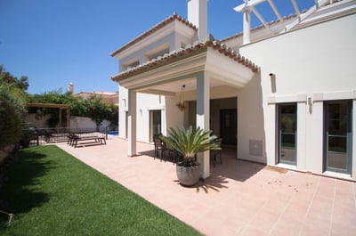 Luxury Villa Photo #9