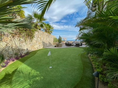 Luxury Villa Photo #13