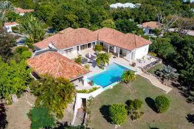 Luxury Villa Photo #28