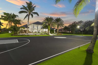 Luxury Villa Photo #7
