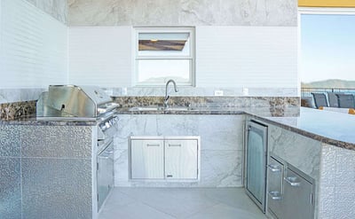 Luxury Villa Photo #4