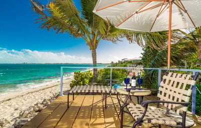 Luxury Villa Photo #9