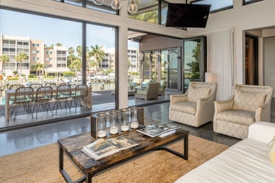 Luxury Villa Photo #10