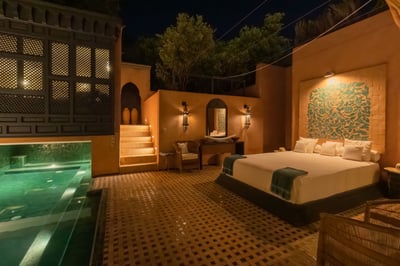 Luxury Villa Photo #3