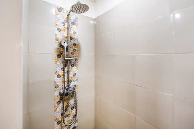#2. Enjoy the Comfort and Privacy of Your Ensuite Bathroom