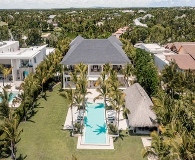 Luxury Villa Photo #5