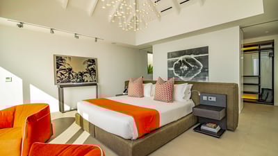 Luxury Villa Photo #49