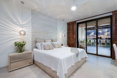 Luxury Villa Photo #16