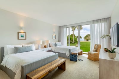 Luxury Villa Photo #25