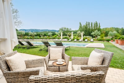 Luxury Villa Photo #3