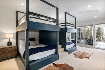 Luxury Villa Photo #19