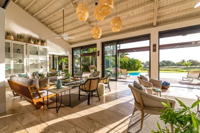 Luxury Villa Photo #8