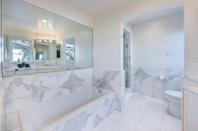 Luxury Villa Photo #32