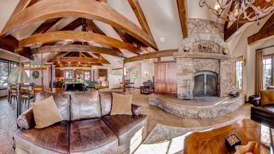Vaulted ceilings and open layout
