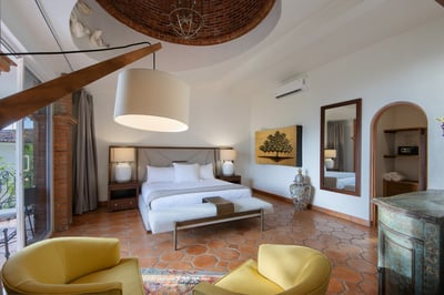 Luxury Villa Photo #44
